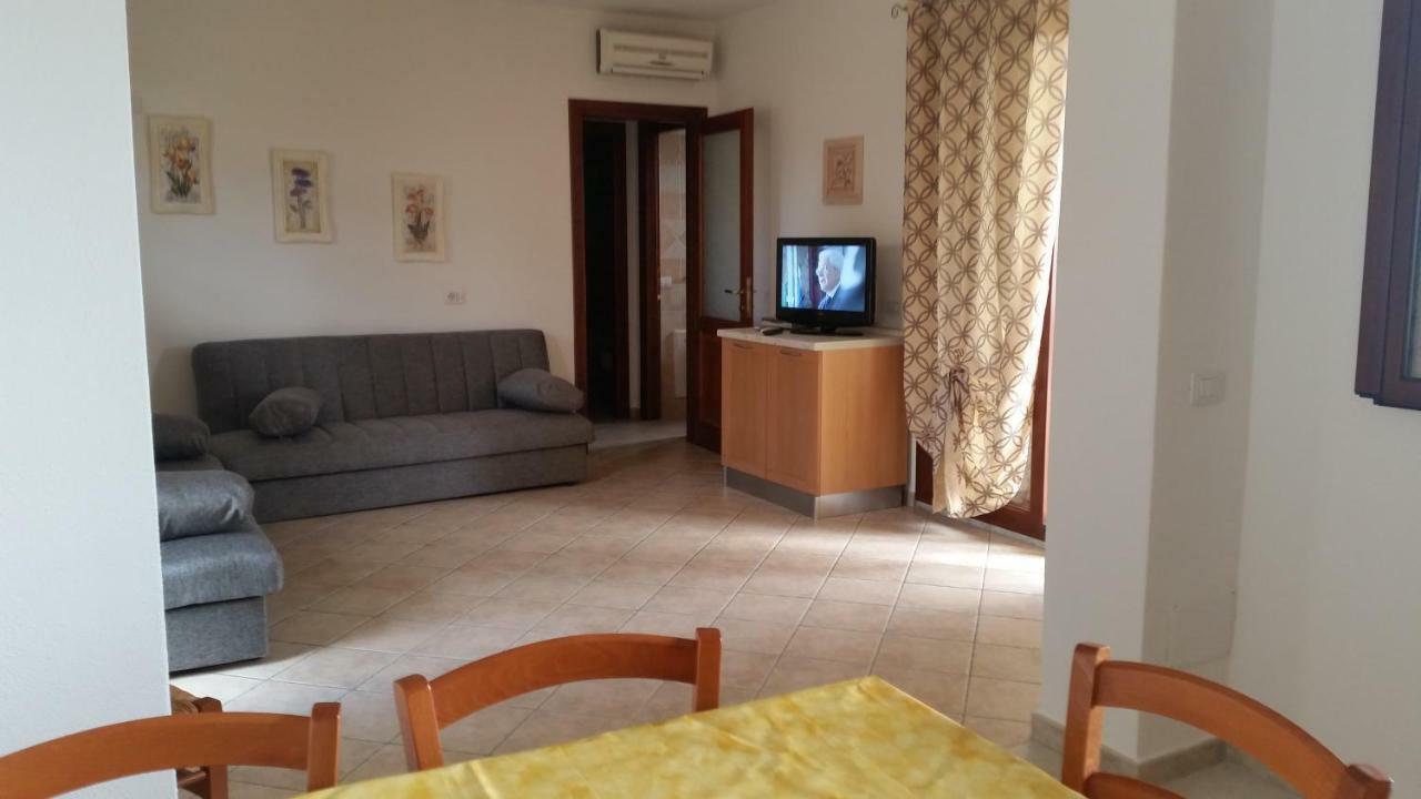 Casa Alice Apartment บูโดนี ภายนอก รูปภาพ